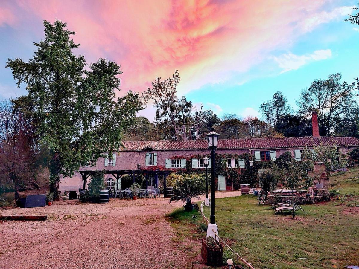 Le Puy Moulin De Monpoisson Bed & Breakfast エクステリア 写真